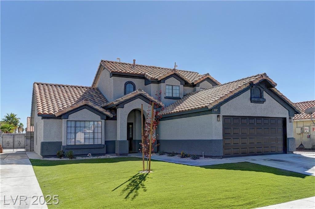 Seven Hills Contemporary